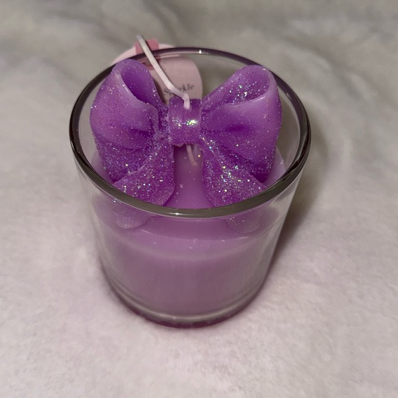 Sincerely James Shimmering Purple Bow Candle- NWT - Picture 2 of 5